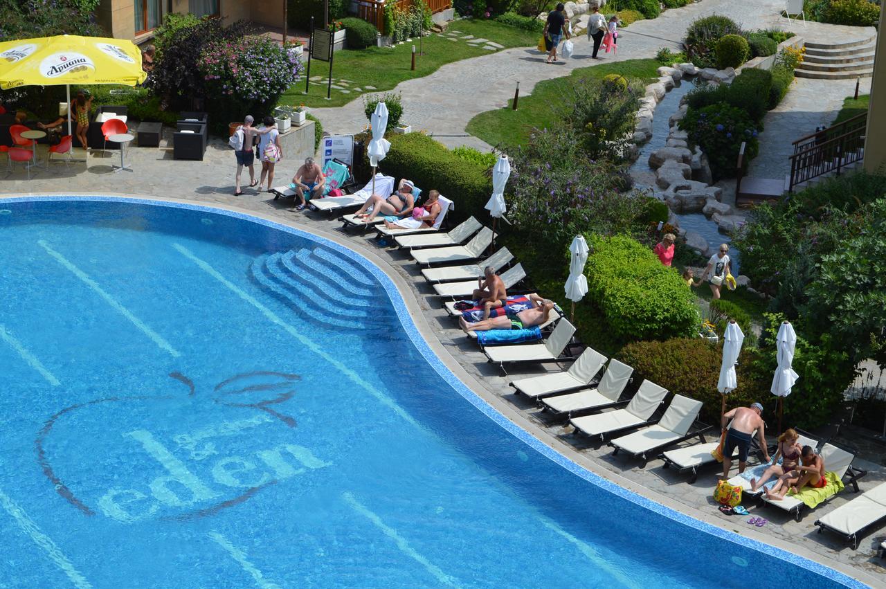 Garden Of Eden Complex Hotel Sveti Vlas Exterior photo